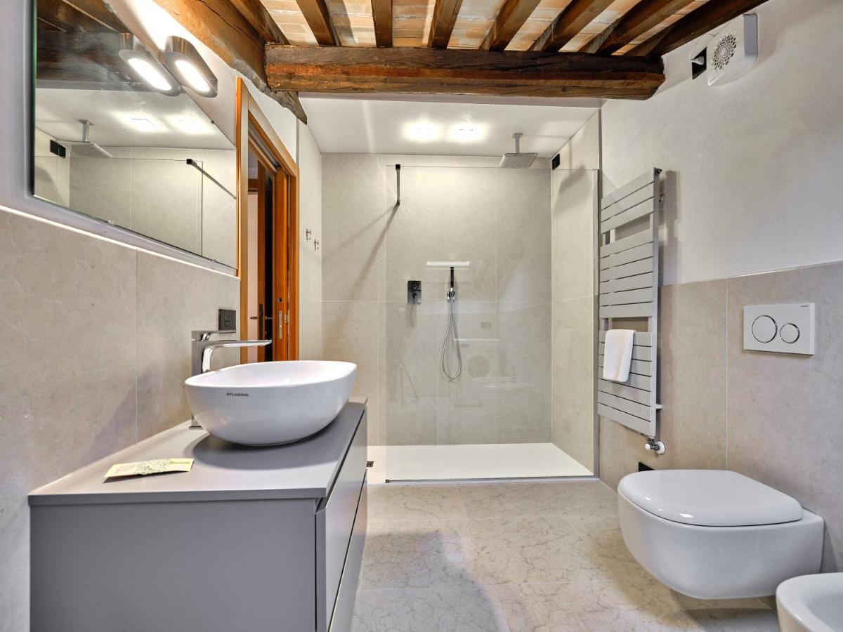 Apartmentsarena - Residenza Degli Scaligeri - Piazza Erbe Verona Exteriör bild