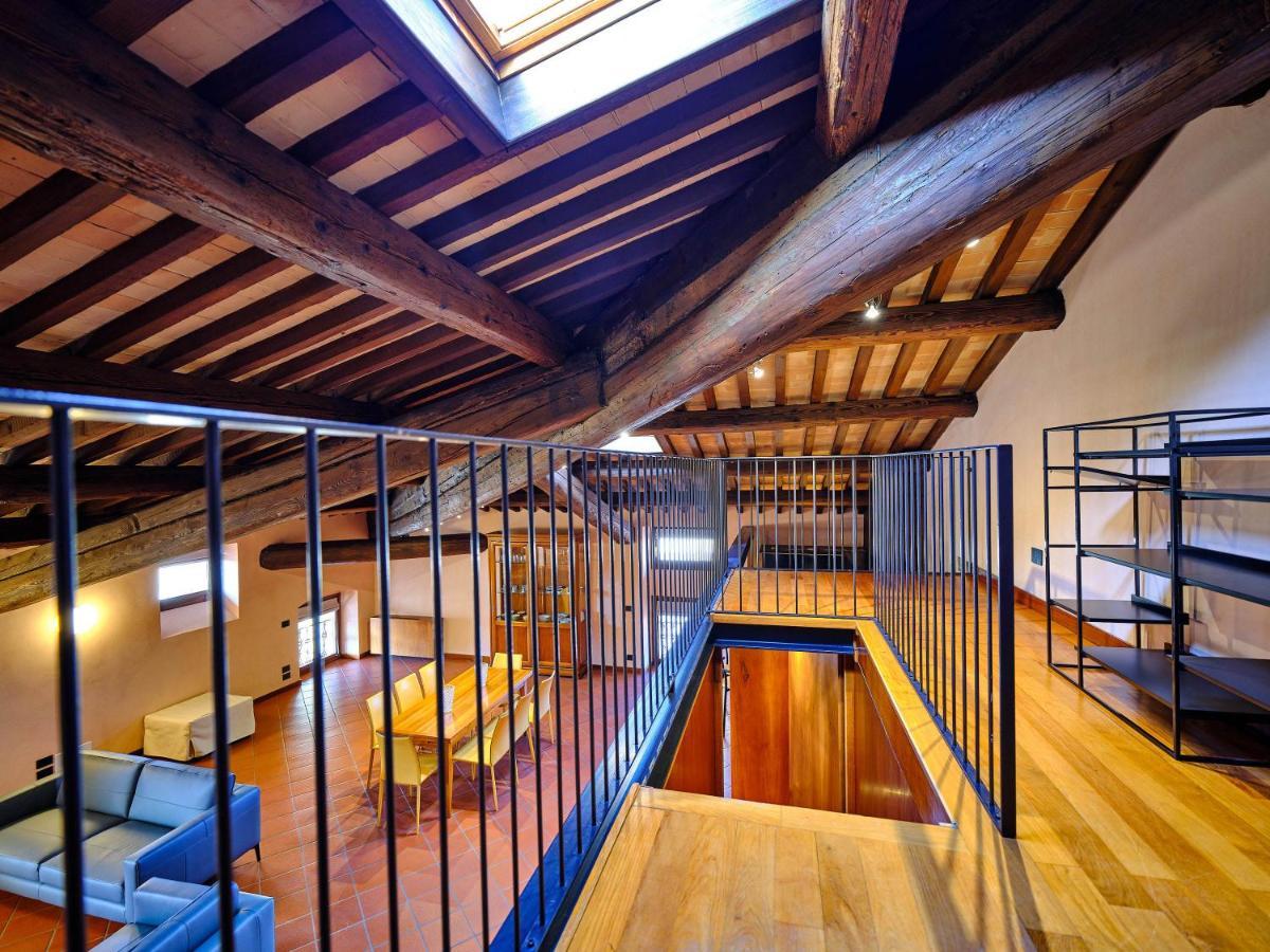 Apartmentsarena - Residenza Degli Scaligeri - Piazza Erbe Verona Exteriör bild